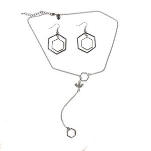 5/$15 Honeycomb Lariat Necklace and Earring Set